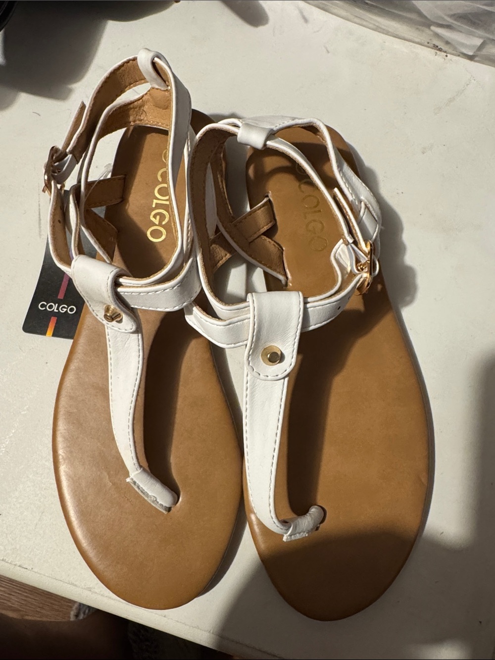 New Colgo white sandals sz 6.5
